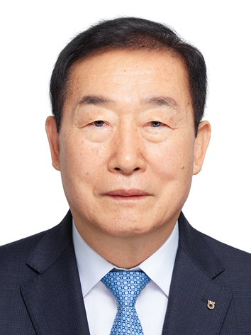 이관용 상임이사